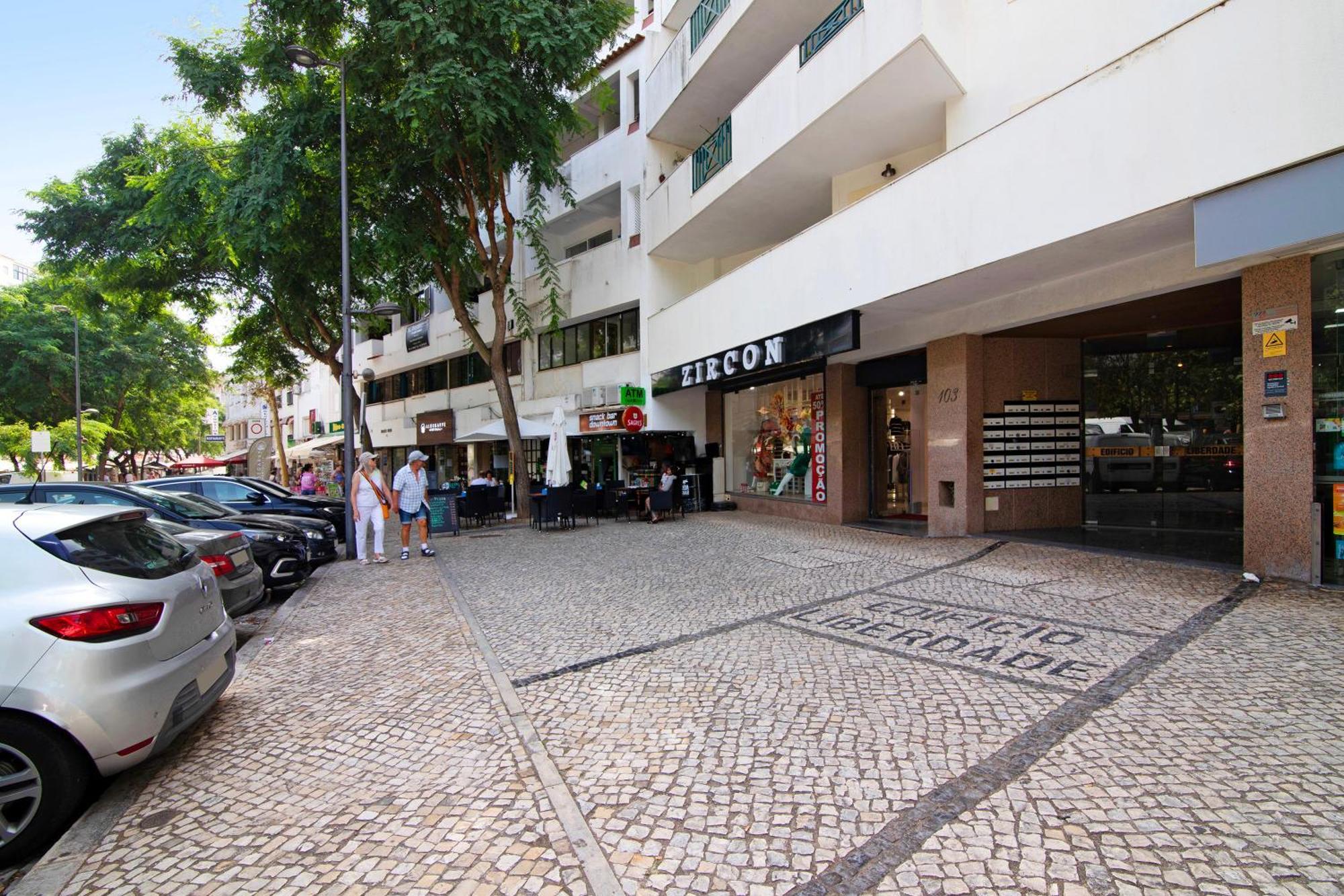 Apartamento Do Sol Albufeira Luaran gambar