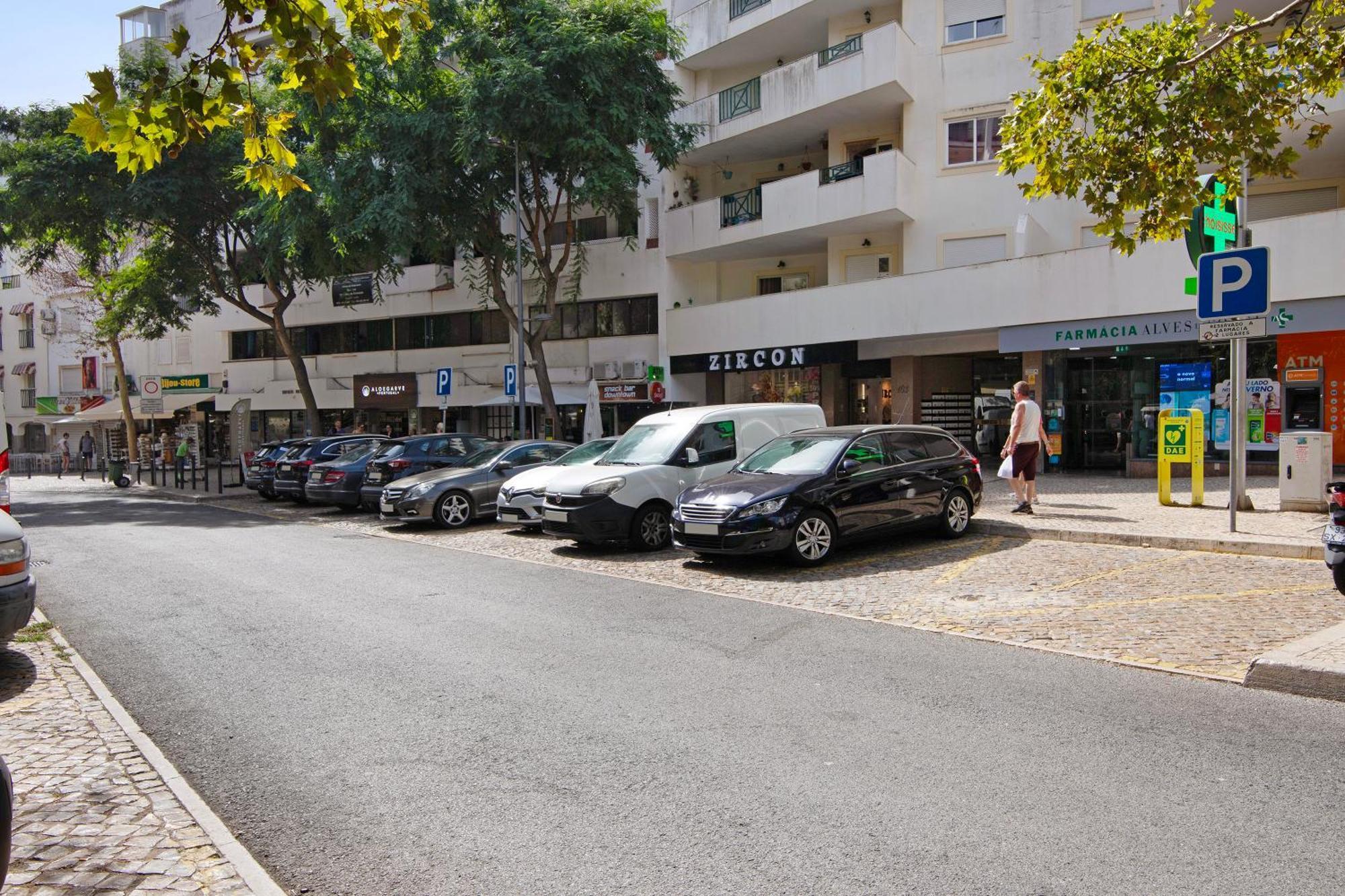 Apartamento Do Sol Albufeira Luaran gambar